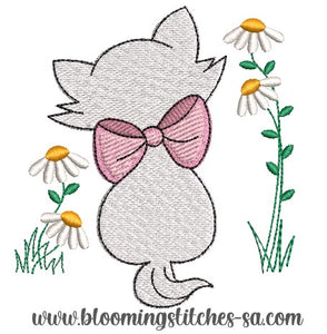 Cat with bow 4